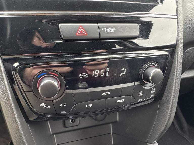 Suzuki Vitara thumbnail 54