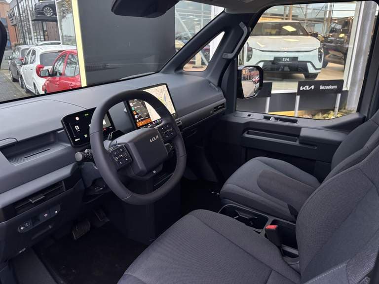 Kia Pv5 thumbnail 56