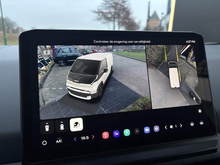 Kia Pv5 thumbnail 67