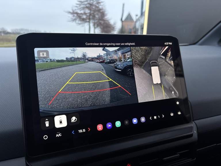 Kia Pv5 thumbnail 77