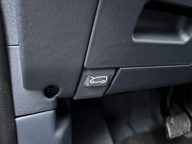 Kia Pv5 thumbnail 79