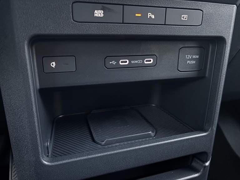 Kia Pv5 thumbnail 81