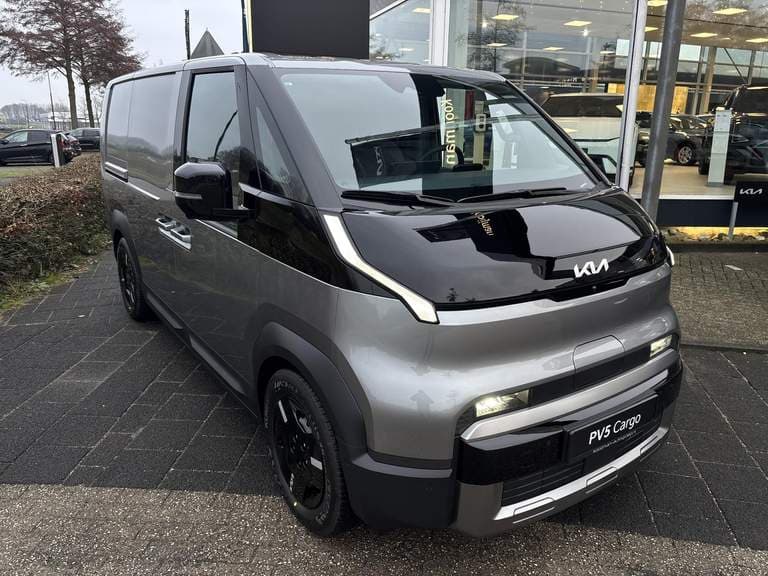 Kia Pv5 thumbnail 47