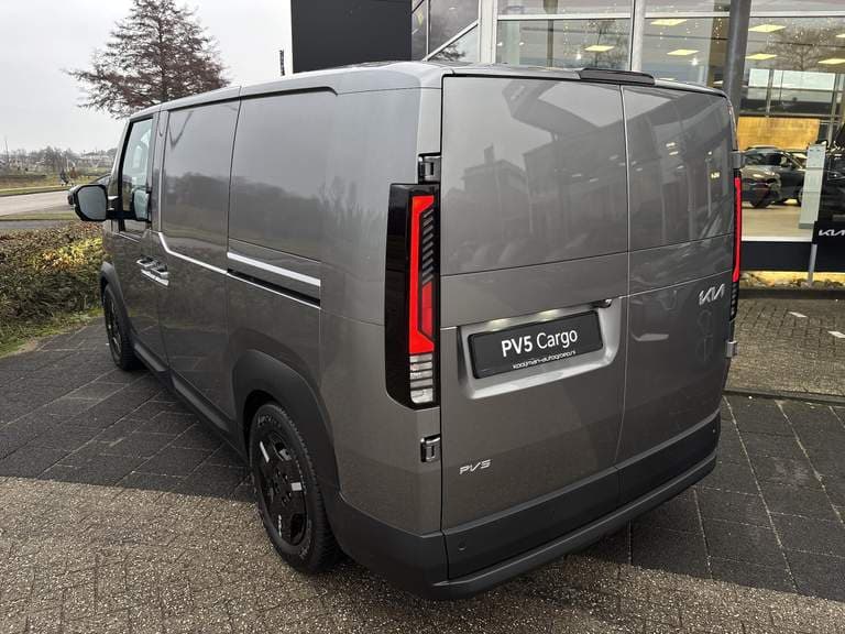 Kia Pv5 thumbnail 51