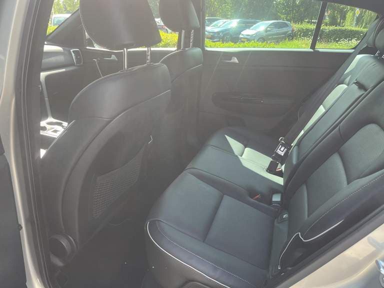 Kia Sportage thumbnail 44