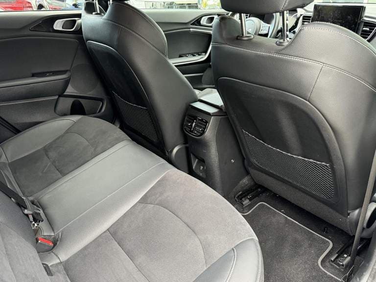 Kia Proceed thumbnail 54