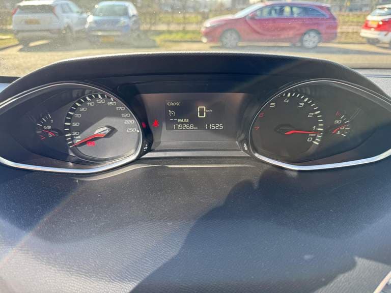 Peugeot 308 thumbnail 50