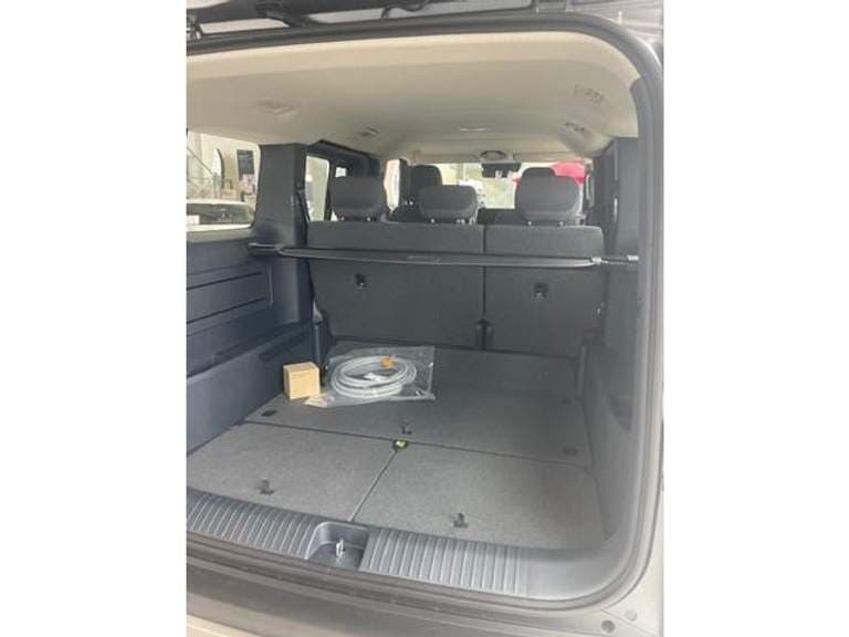 Kia Pv5 thumbnail 37