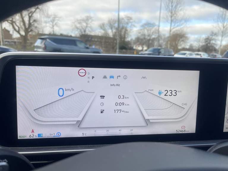 Hyundai Ioniq-6 thumbnail 49