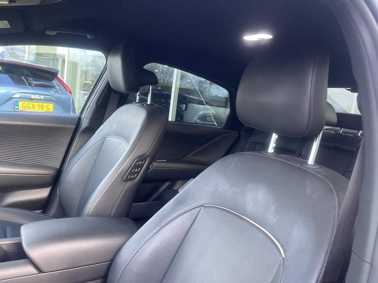 Hyundai Ioniq-6 thumbnail 43