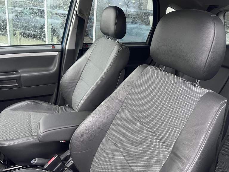 Opel Meriva thumbnail 32