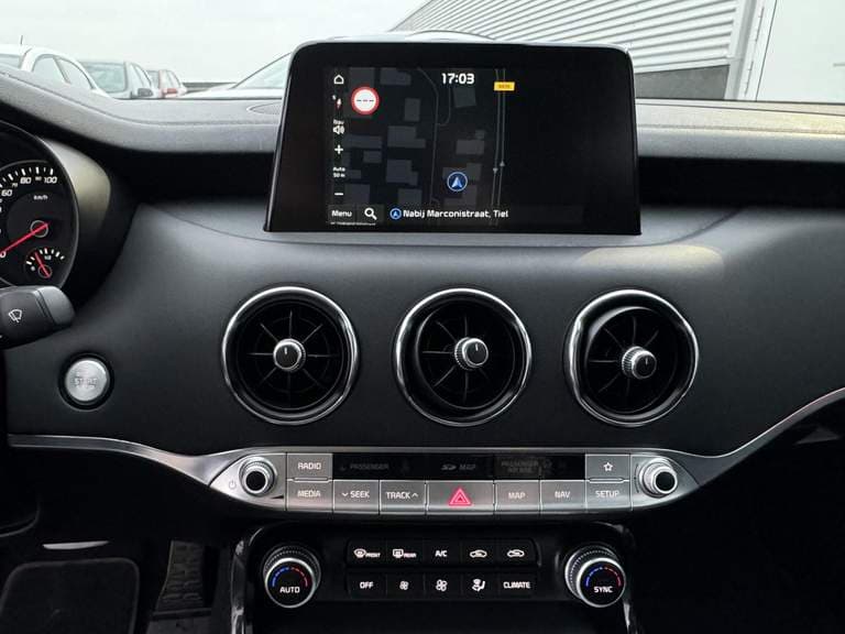 Kia Stinger thumbnail 66