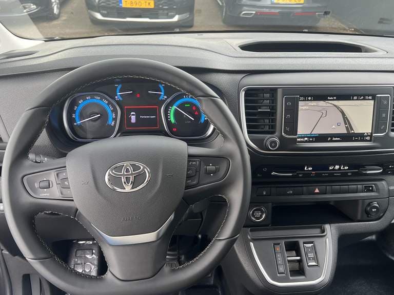 Toyota Proace thumbnail 36