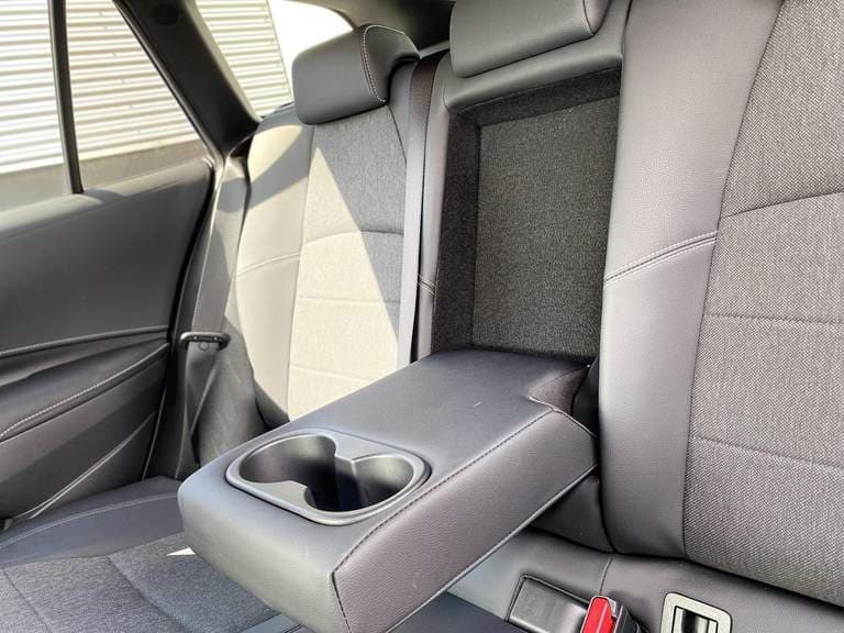 Toyota Corolla-touring-sports thumbnail 81