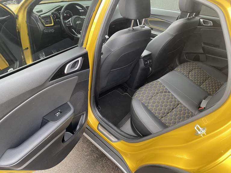 Kia Xceed thumbnail 95