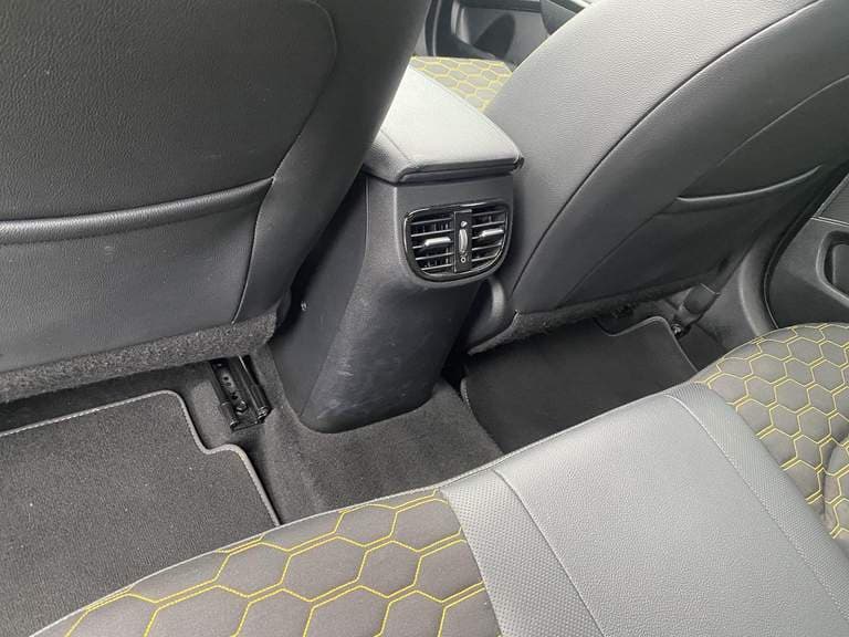 Kia Xceed thumbnail 97