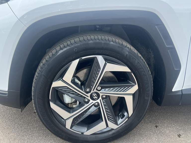 Hyundai Tucson thumbnail 64