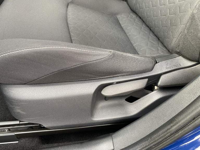 Toyota Corolla thumbnail 68