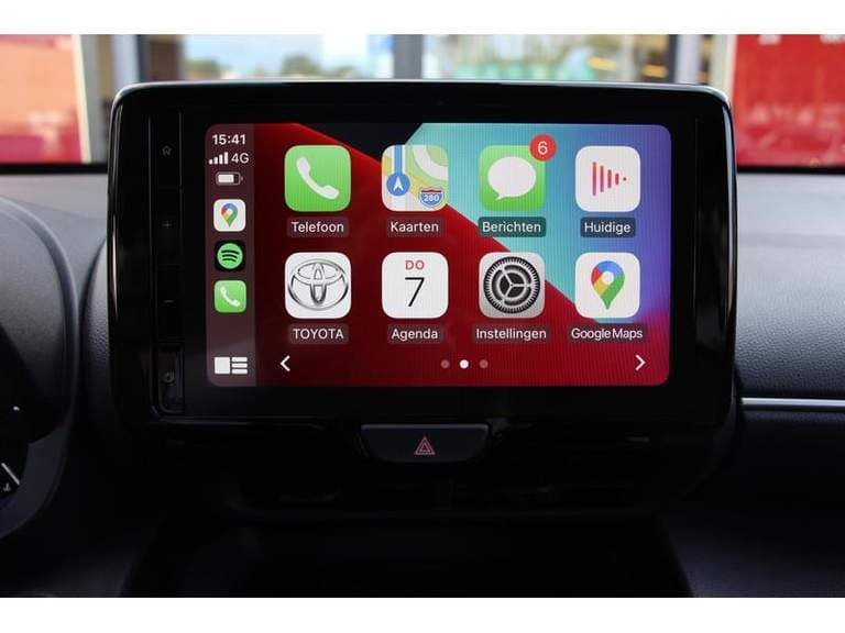 Toyota Yaris thumbnail 25