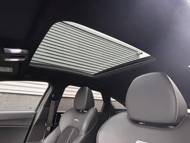 Kia Proceed thumbnail 54