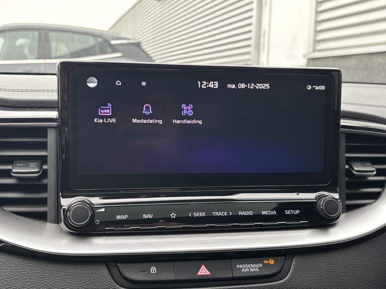 Kia Proceed thumbnail 72