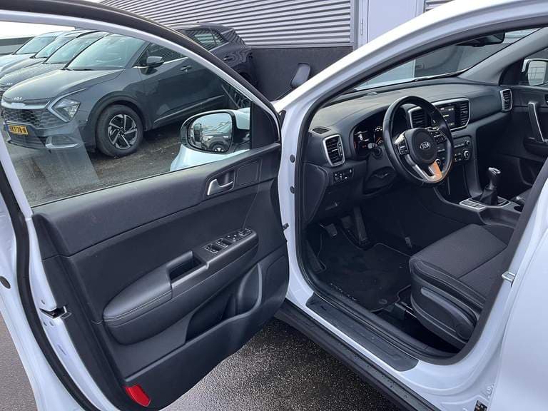 Kia Sportage thumbnail 72