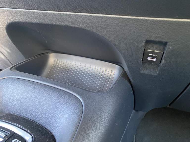 Toyota Corolla-touring-sports thumbnail 101