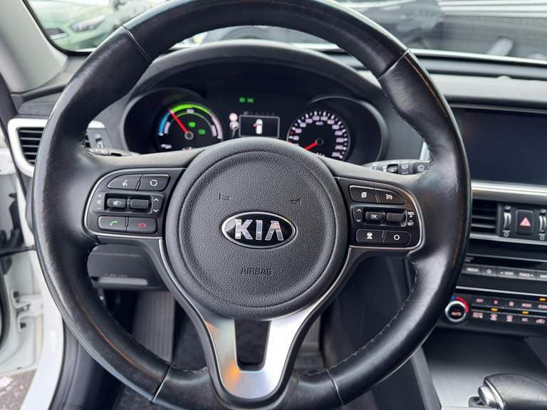 Kia Optima thumbnail 42