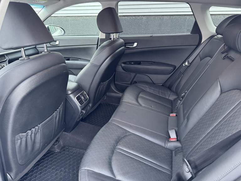 Kia Optima thumbnail 52