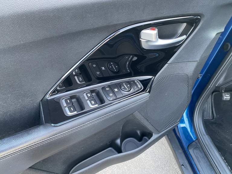 Kia Niro thumbnail 70