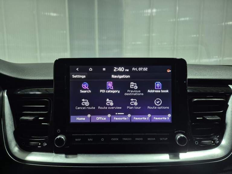 Kia Stonic thumbnail 48