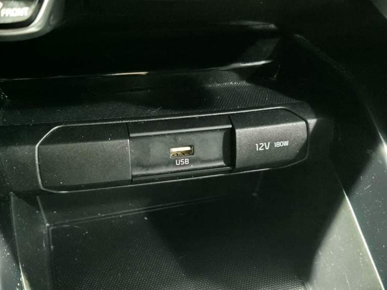 Kia Stonic thumbnail 54