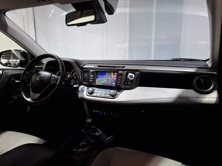 Toyota Rav4 thumbnail 40