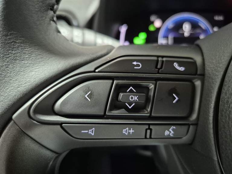 Toyota Yaris-cross thumbnail 59