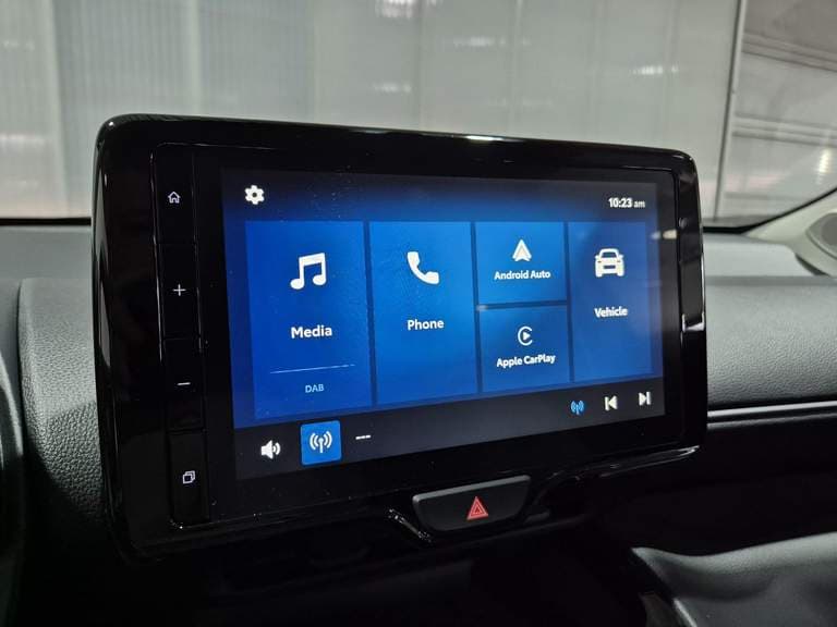 Toyota Yaris-cross thumbnail 67