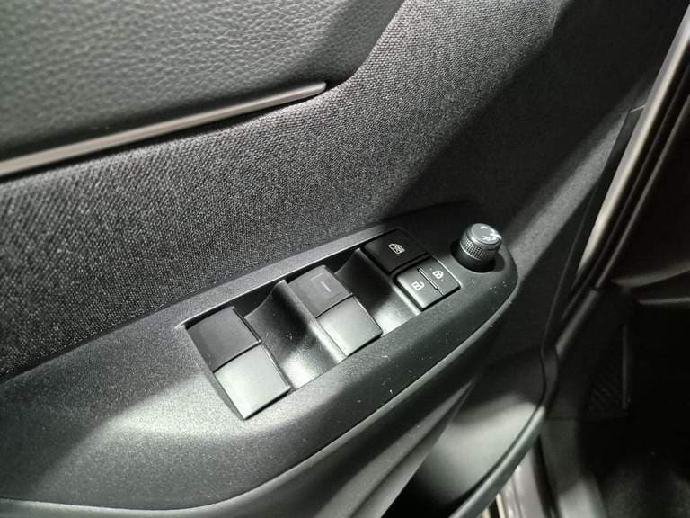 Toyota Yaris-cross thumbnail 72