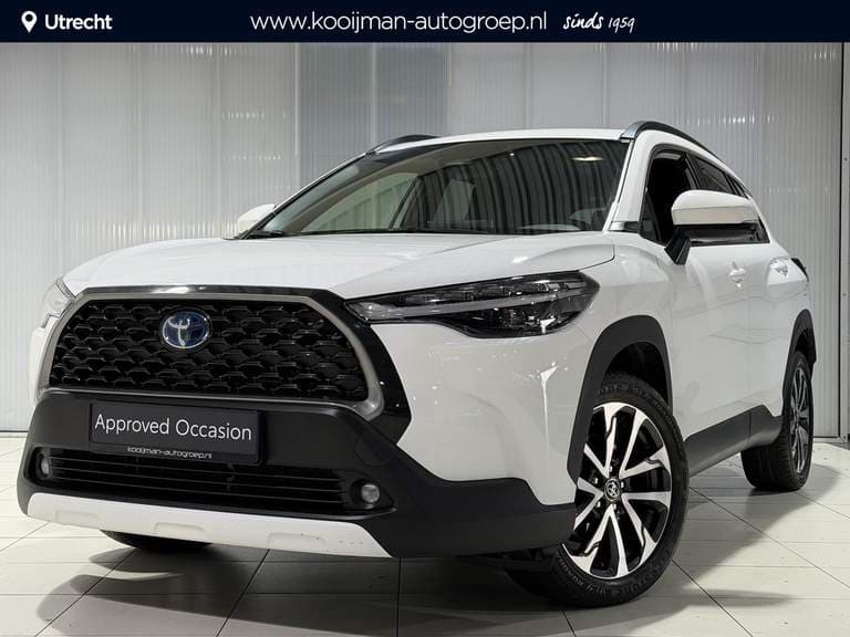 Toyota Corolla-cross thumbnail 59