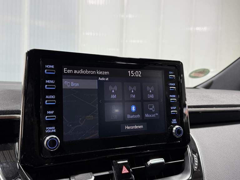 Toyota Corolla-touring-sports thumbnail 53