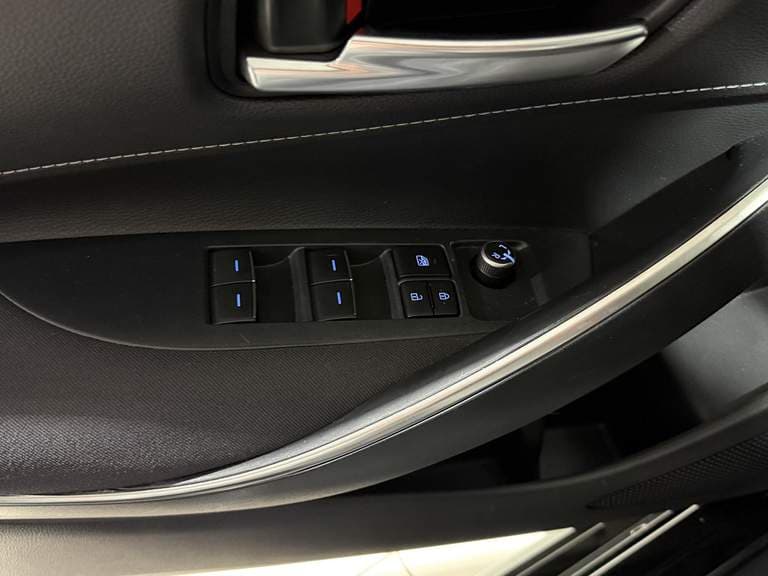 Toyota Corolla-touring-sports thumbnail 60