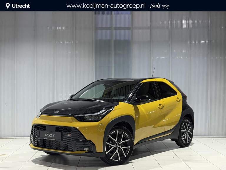 Toyota Yaris-cross thumbnail 81