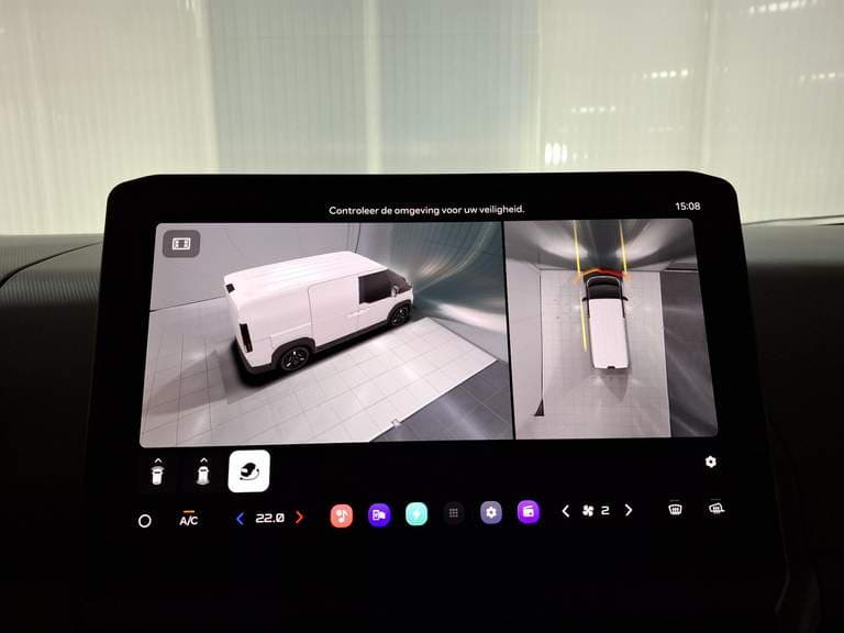 Kia Pv5 thumbnail 57