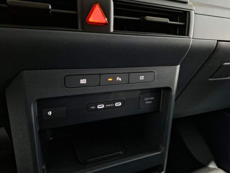 Kia Pv5 thumbnail 60