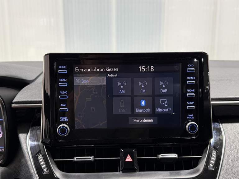 Toyota Corolla-touring-sports thumbnail 48