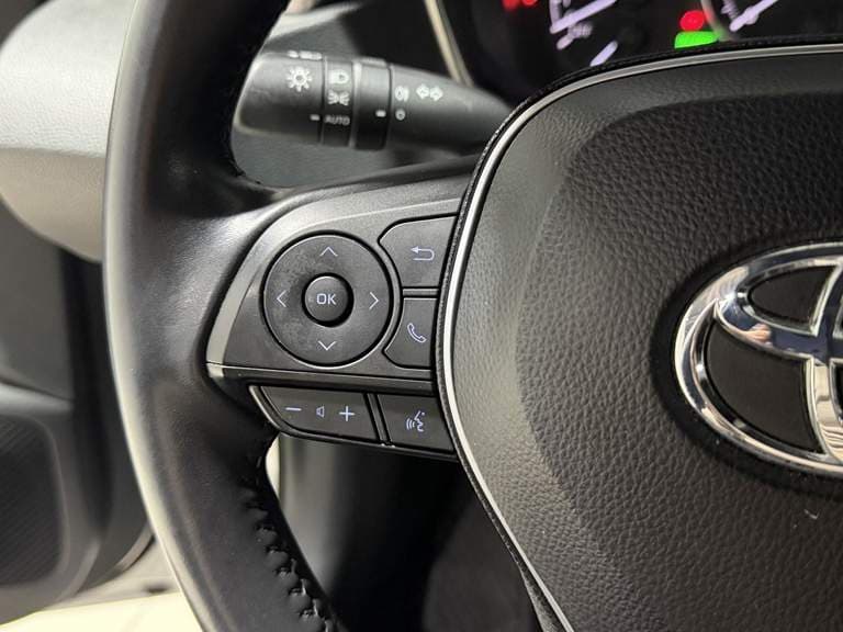 Toyota Corolla-touring-sports thumbnail 36