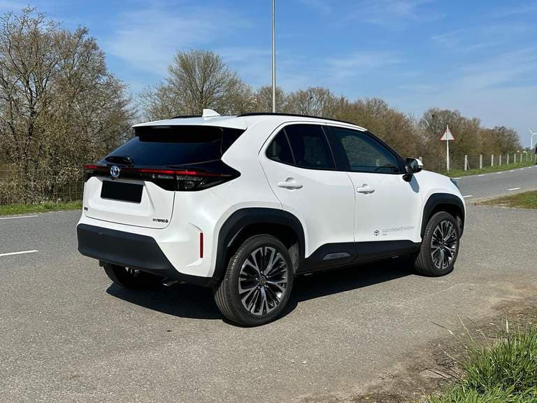 Toyota Yaris-cross thumbnail 13