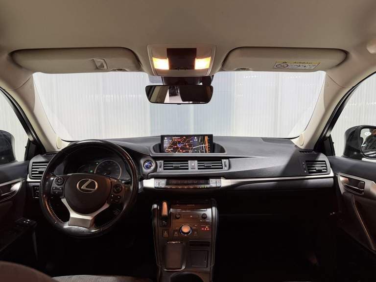 Lexus Ct thumbnail 46