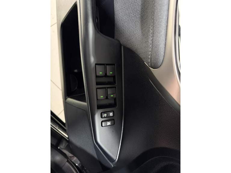 Lexus Ct thumbnail 64