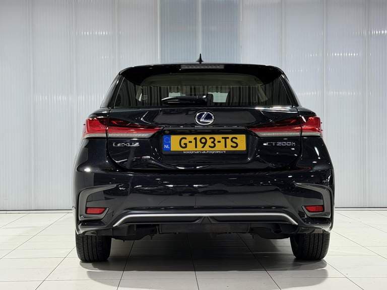 Lexus Ct thumbnail 43