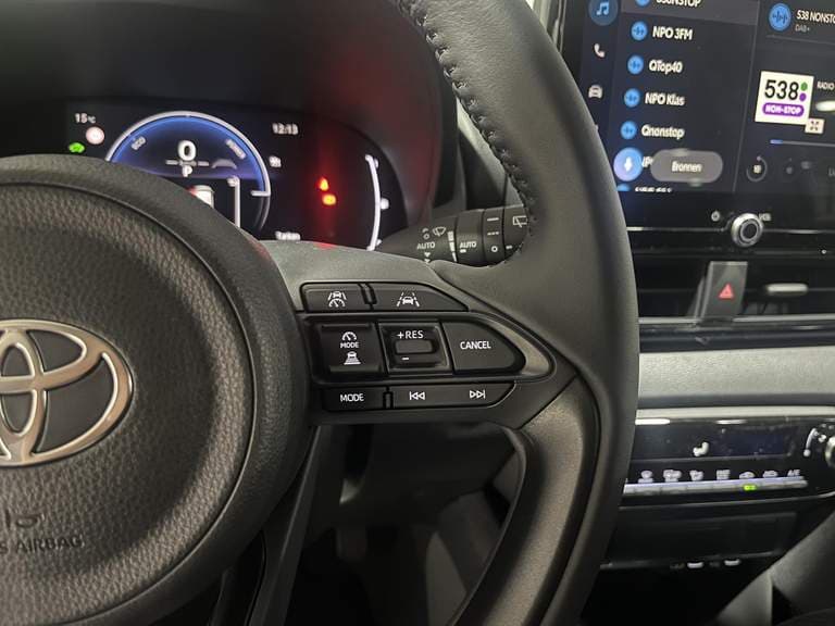 Toyota Yaris thumbnail 38