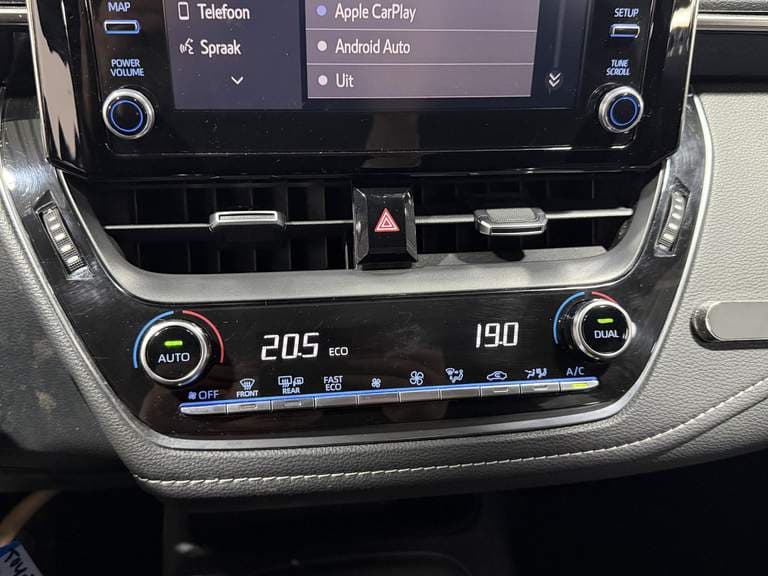 Toyota Corolla-touring-sports thumbnail 58